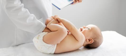 Профилактика запоров у малышей