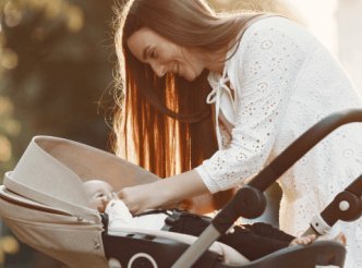 Как правильно выбрать коляску для новорожденного