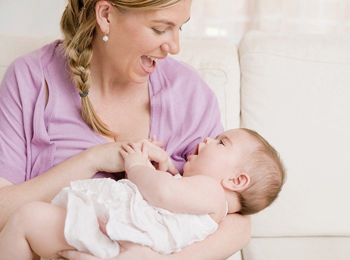 Общение с новорожденным ребенком: как общаться с малышом
