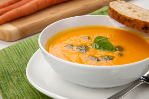 Суп-пюре из моркови и шпината «Витаминный взрыв»